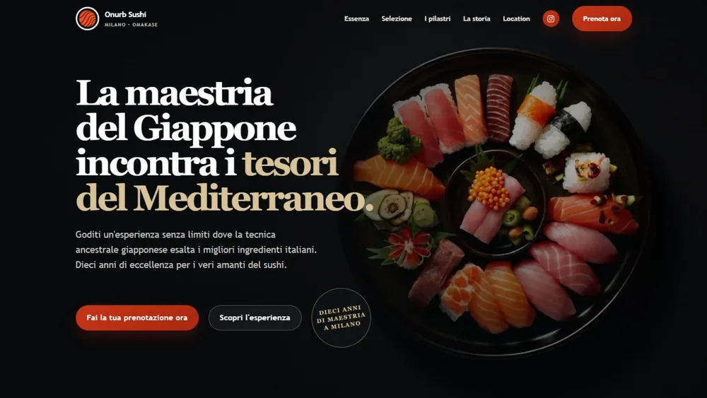 Schermata di apertura del sito Onurb Sushi, con piatto di sushi su fondo scuro